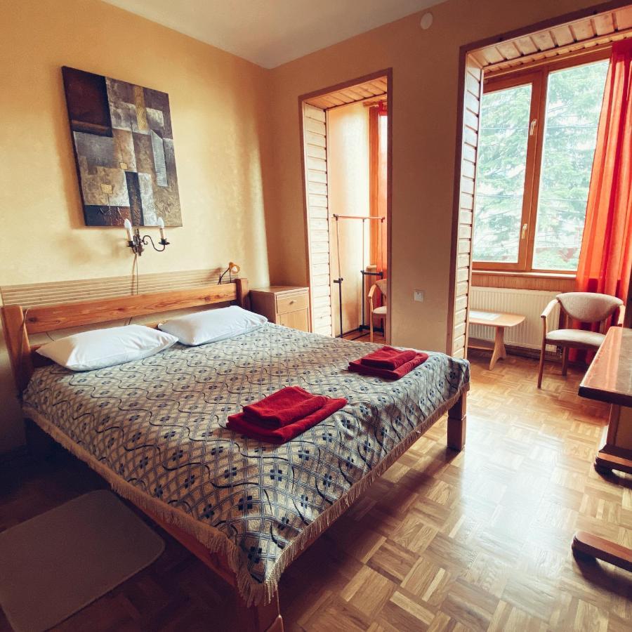 Malvy Hotel Трускавец Екстериор снимка